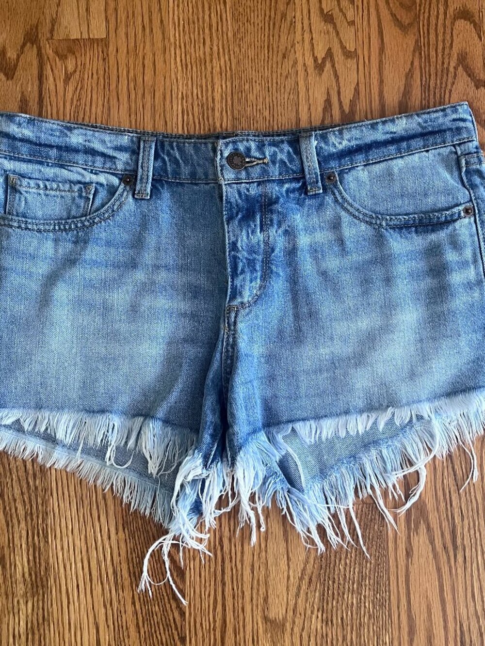 Lucky Brand cut off denim shorts Size 8